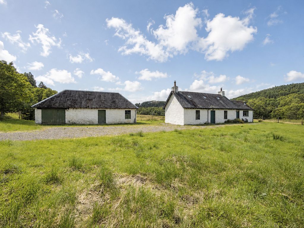 Property photo 1 of 32