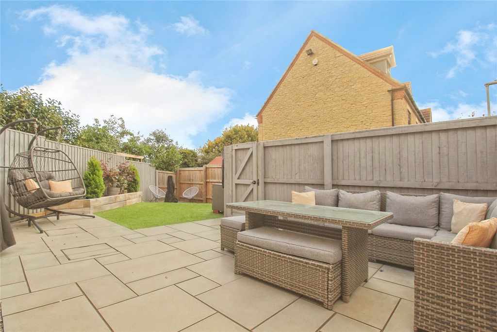 Property photo 2 of 14 Picture No. 02