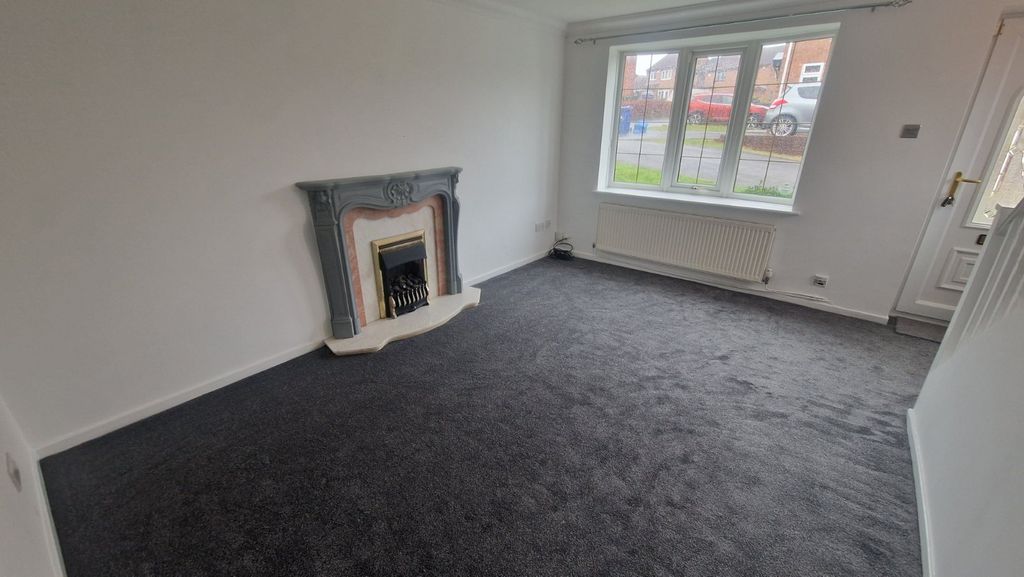 Property photo 3 of 9 Picture No. 18