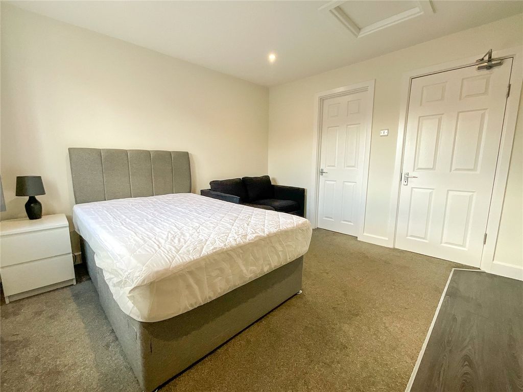 Property photo 2 of 5 Picture No. 02