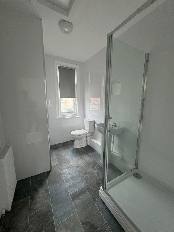 Property photo 3 of 7 Image