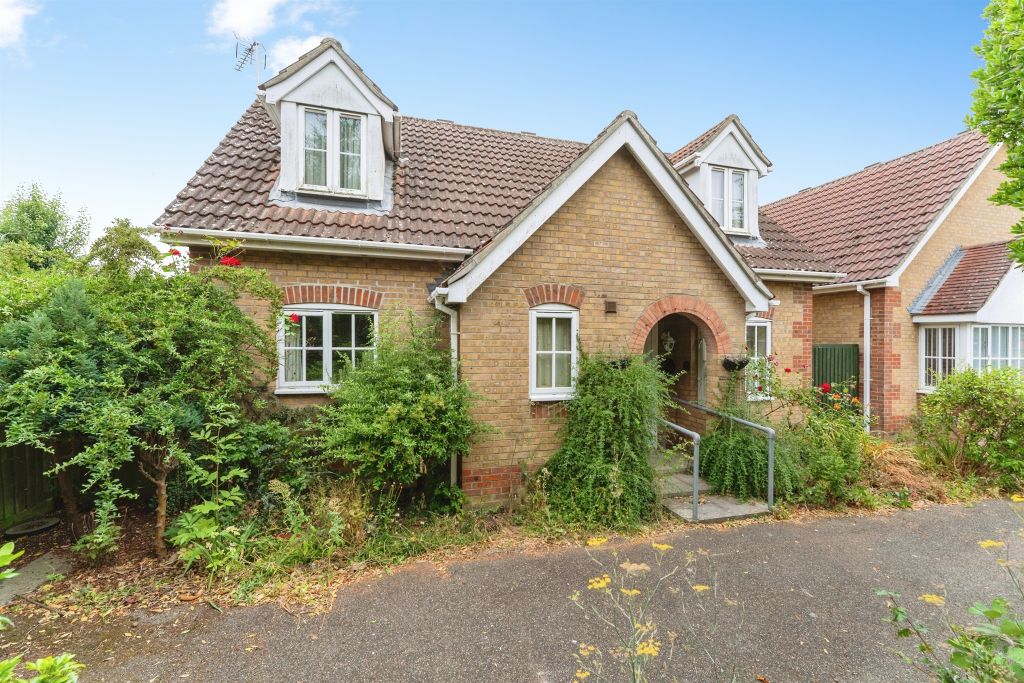 Property photo 2 of 12