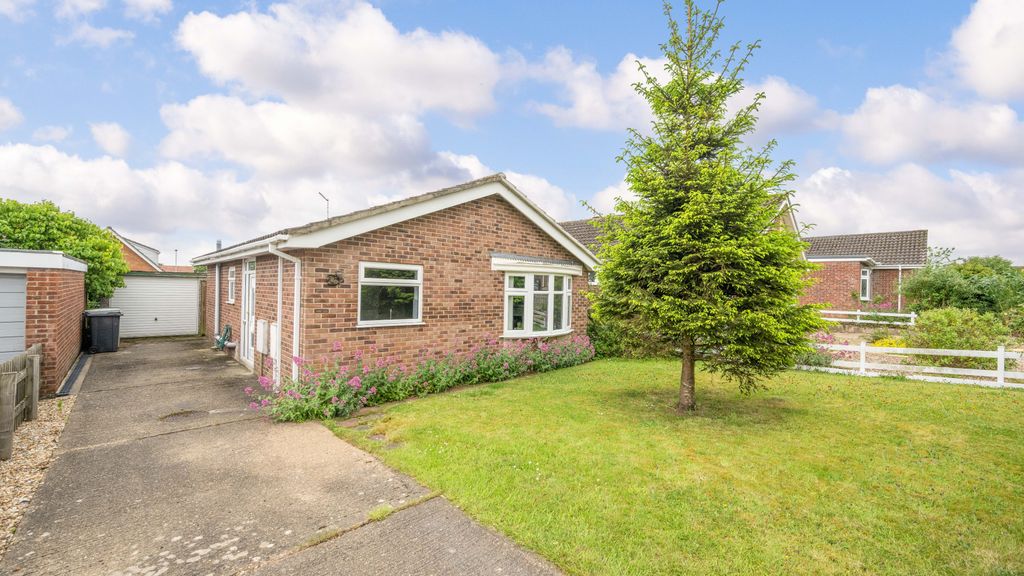 Property photo 1 of 16