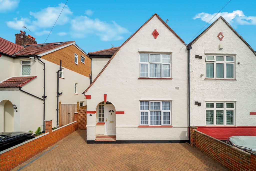 Property photo 1 of 13