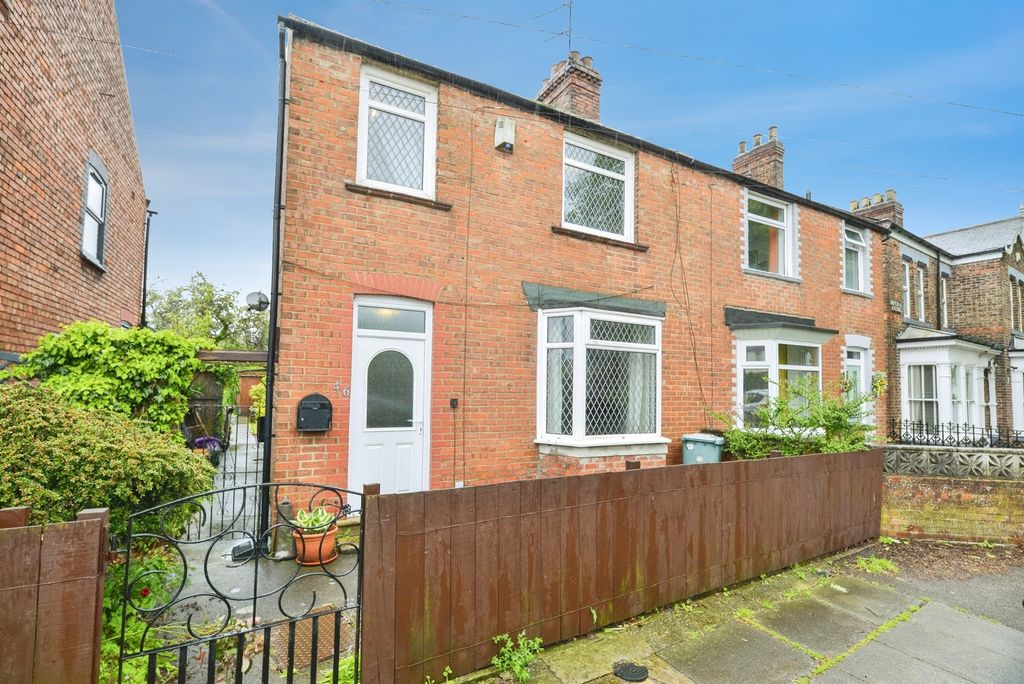 Property photo 1 of 16