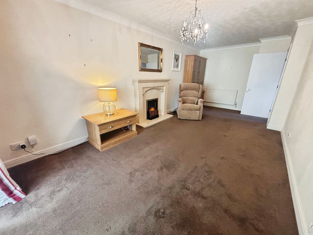 Property photo 3 of 12 Photo #3