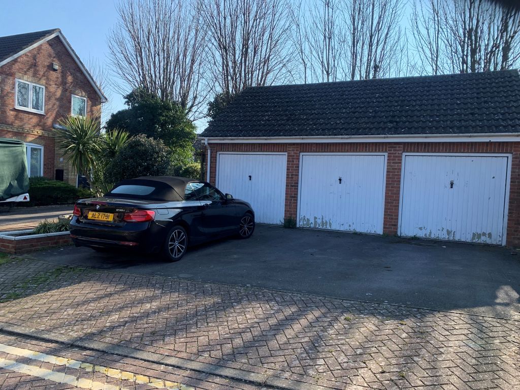 Property photo 2 of 15