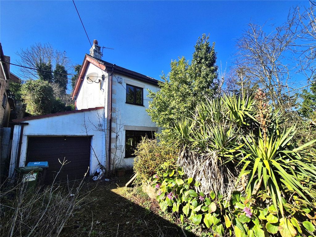 Property photo 1 of 15 Front