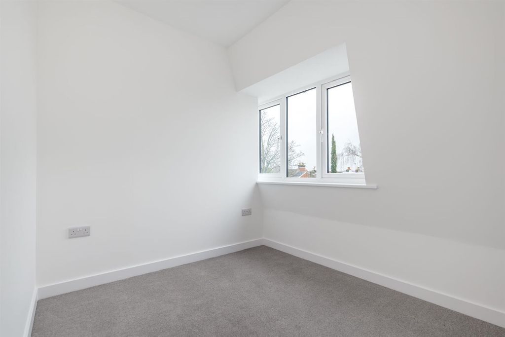 Additional image 23 of 2 bed flat for saleBailey House, Barttelot Road, Horsham RH12