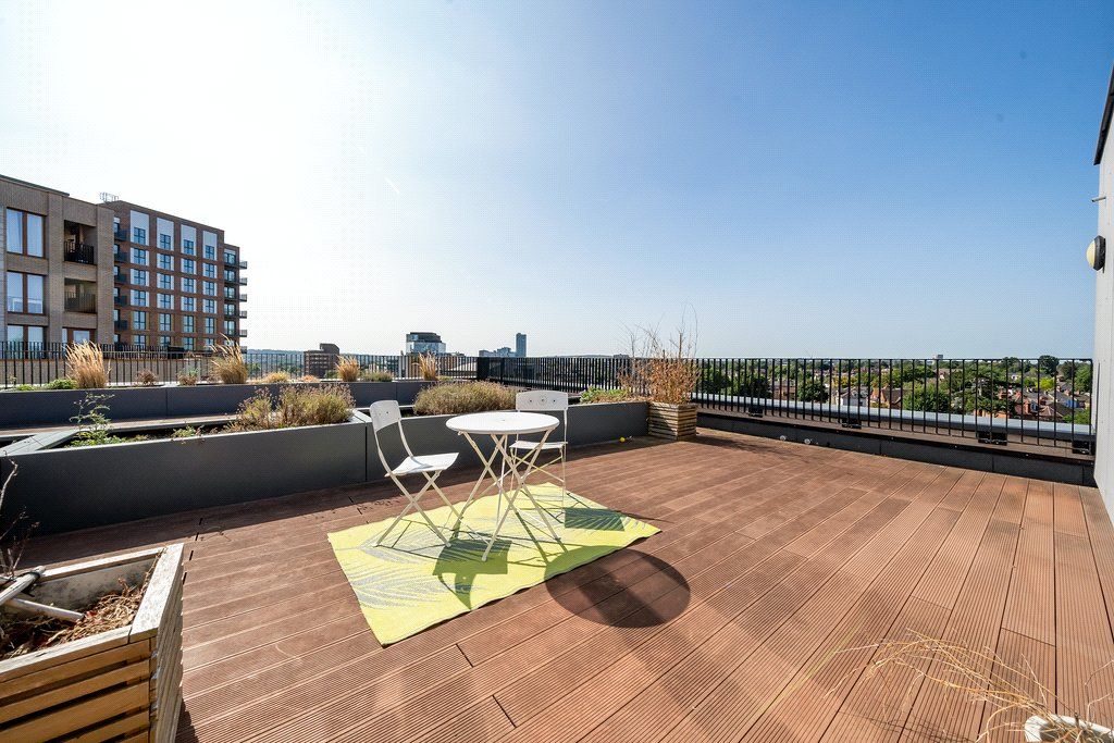 Property photo 3 of 15 Picture No. 10