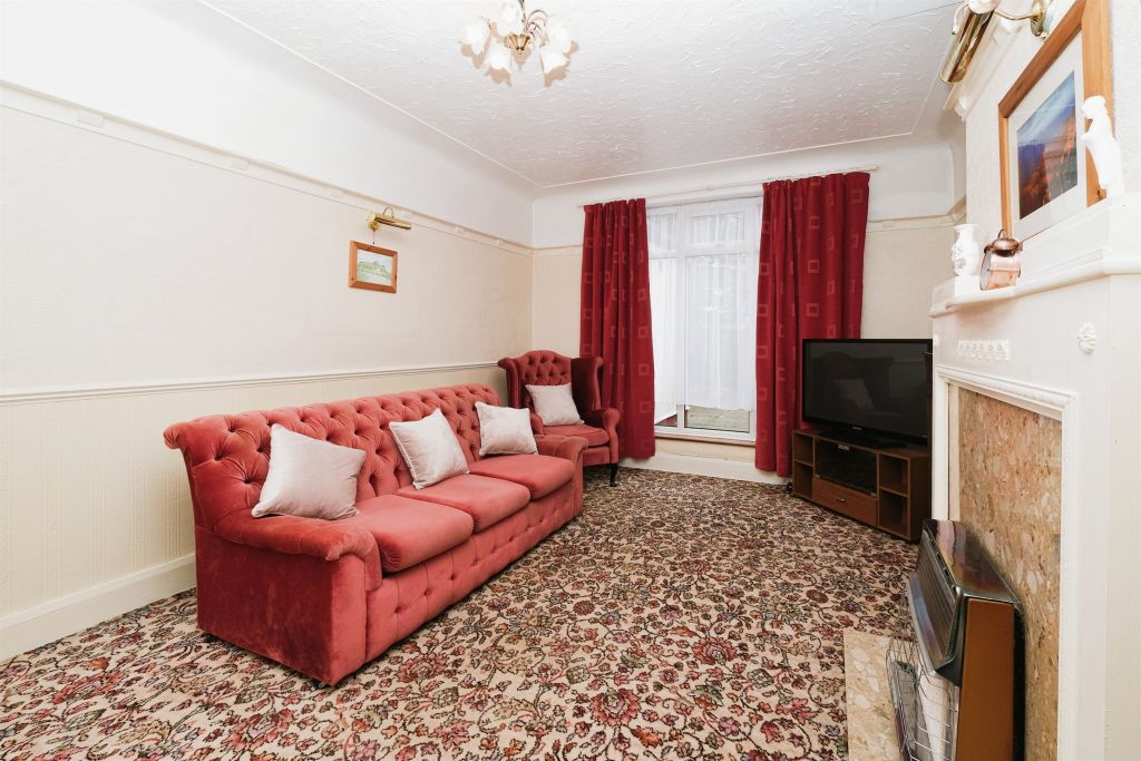 Property photo 3 of 15