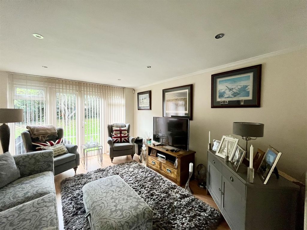 Property photo 2 of 10 Reception Room