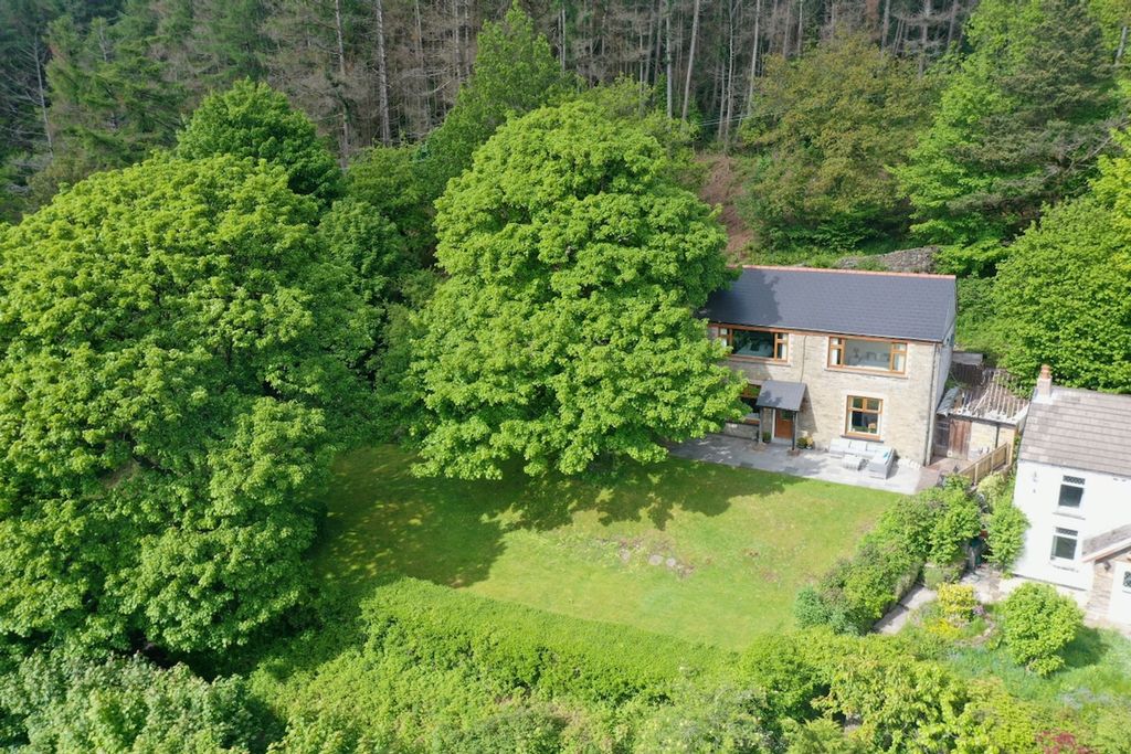 Property photo 1 of 47
