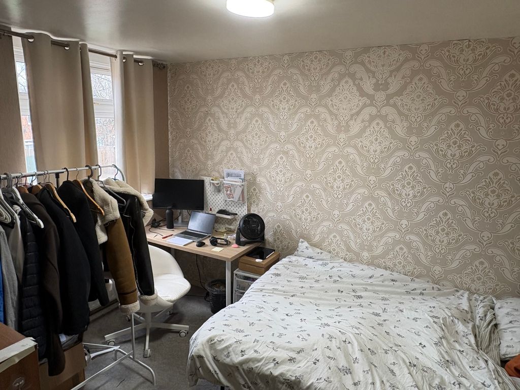 Property photo 3 of 6 Img_5521