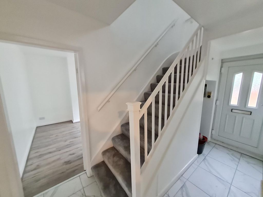 Property photo 2 of 14 Front