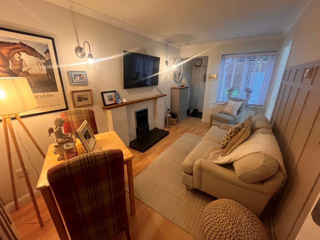 Property photo 3 of 8 Image