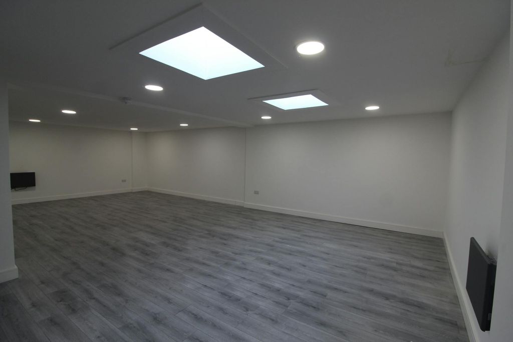 Property photo 3 of 9 Img_6426.Jpg