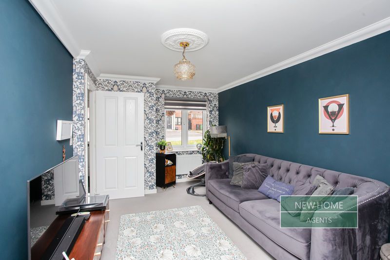 Property photo 2 of 17 Photo 8