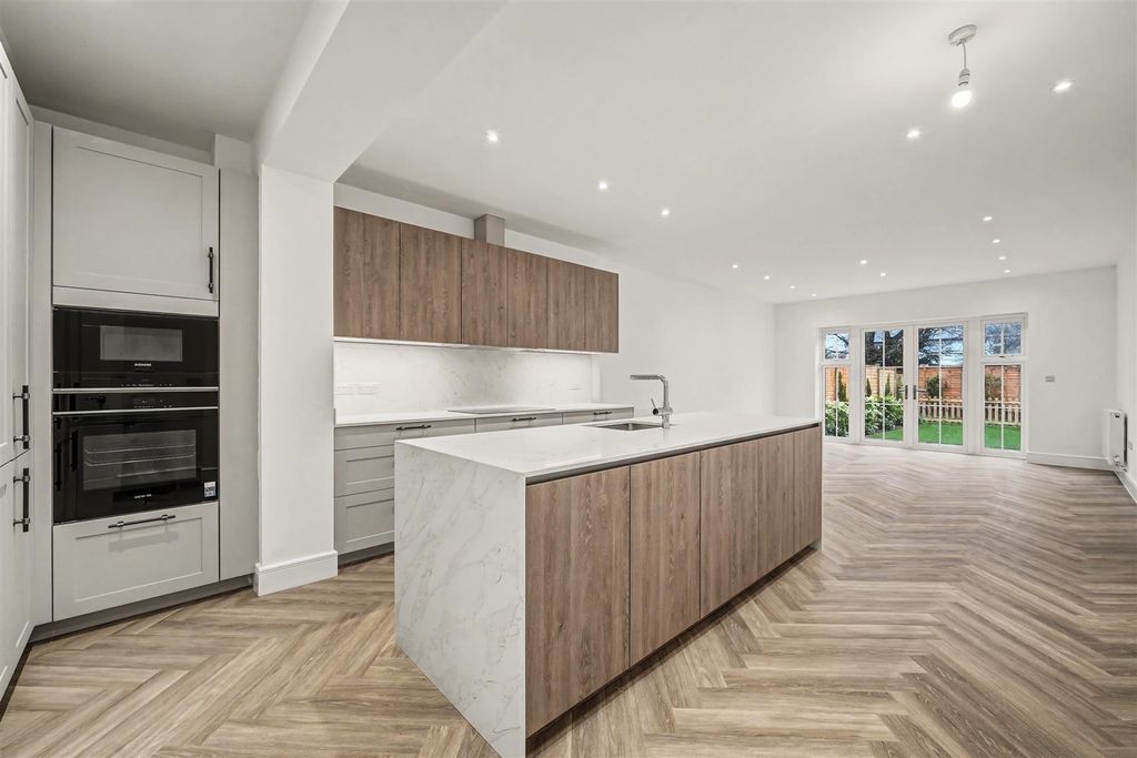 Property photo 1 of 14 1.Jpg