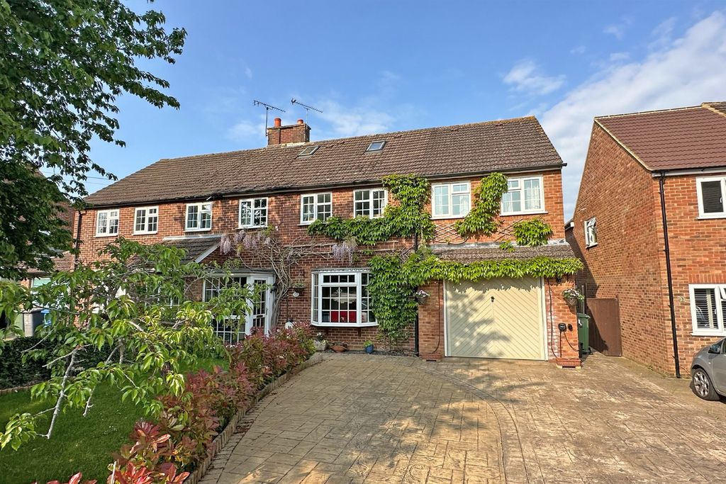 Property photo 1 of 13 2202710