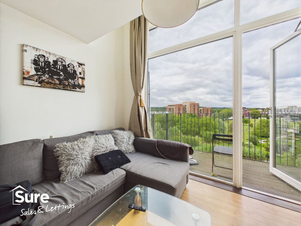 Property photo 3 of 28 4384974