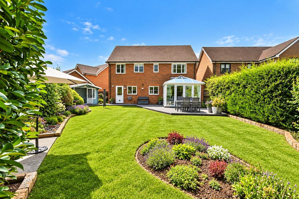 Property photo 1 of 31 7225754D-D4F2-4B93-Bfe4-Bb57A29C501A.Png