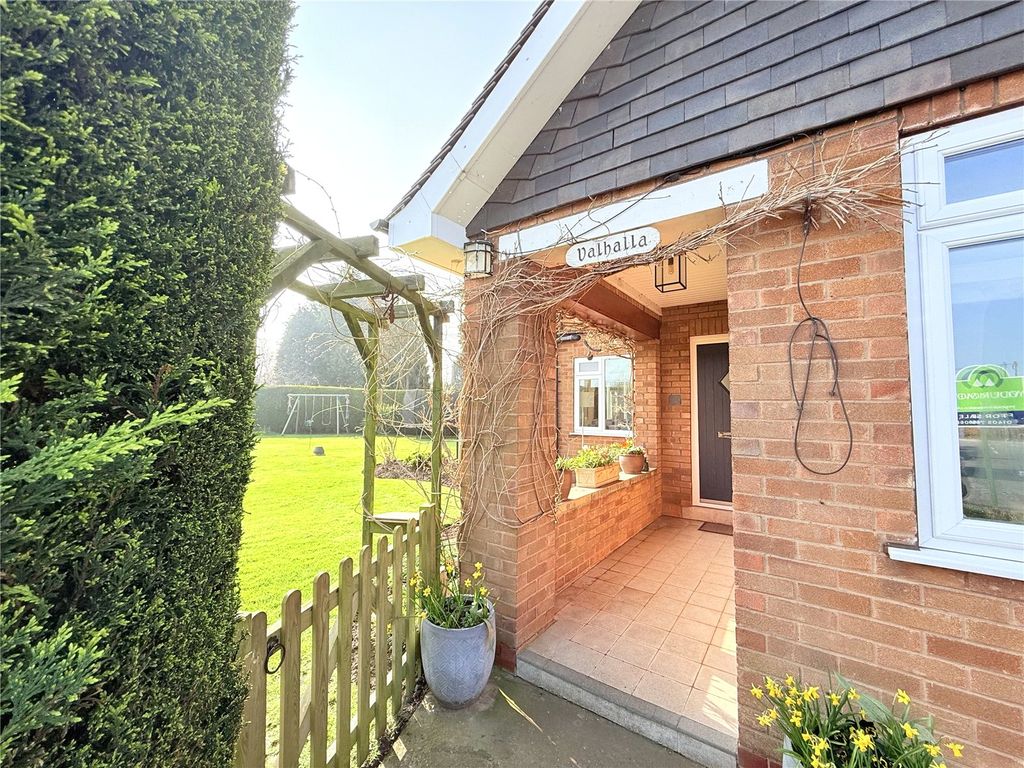 Property photo 3 of 35 Porch