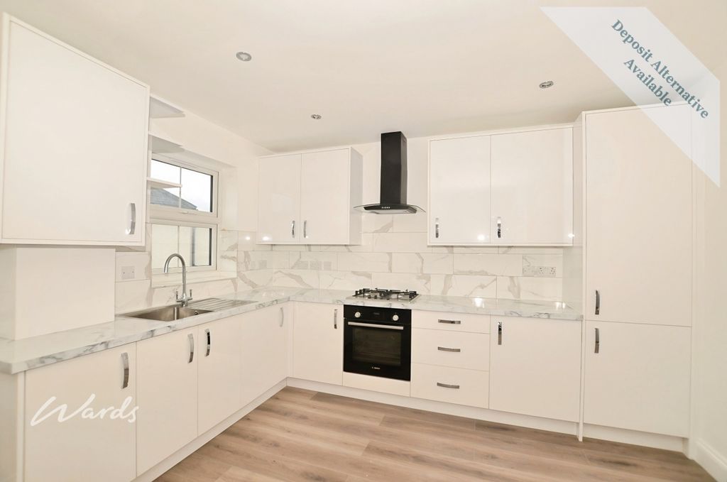 Property photo 1 of 5 Kitchen
