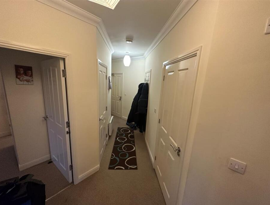 Property photo 3 of 9