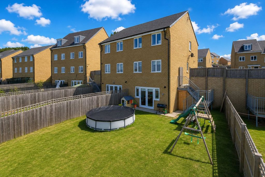 Property photo 1 of 15 Picture No. 02