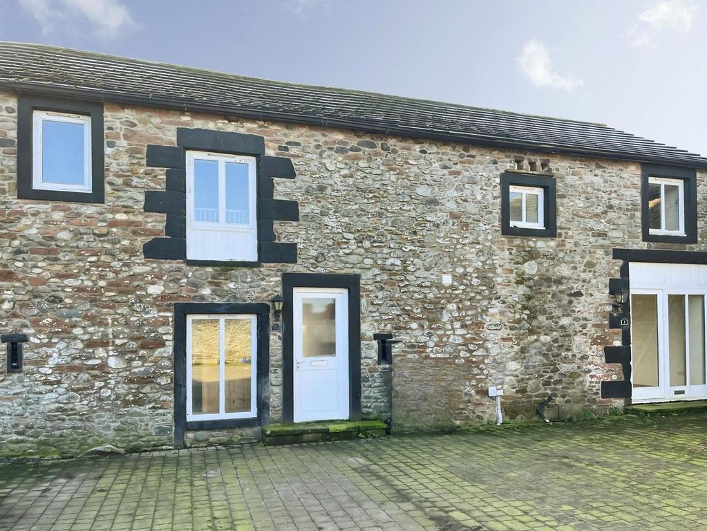 Property photo 1 of 10 External &amp; Parking