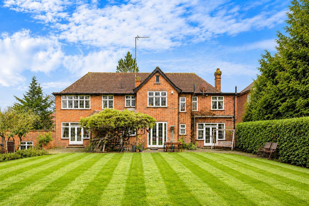 Property photo 3 of 17