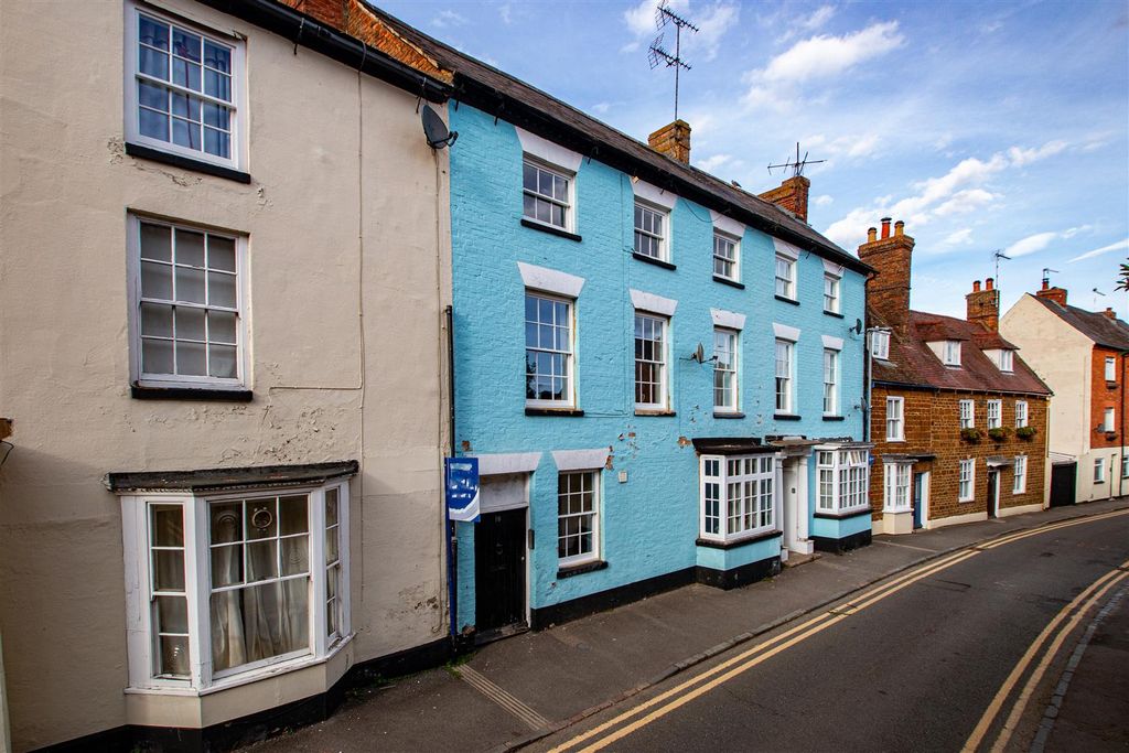 Property photo 1 of 6 6Derby.Jpg