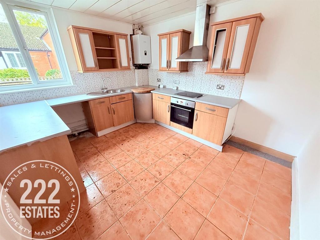 Property photo 3 of 12 Photo-2025-11-04-14-31-24 (4).Jpg