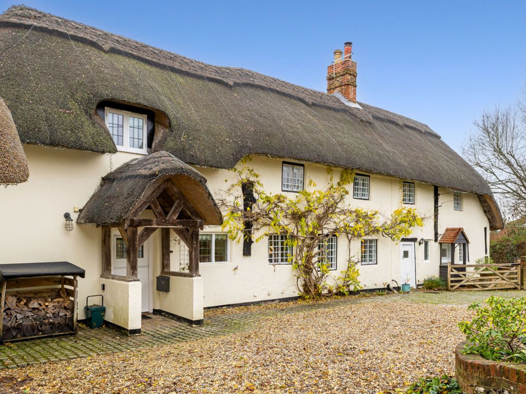 Property photo 1 of 18