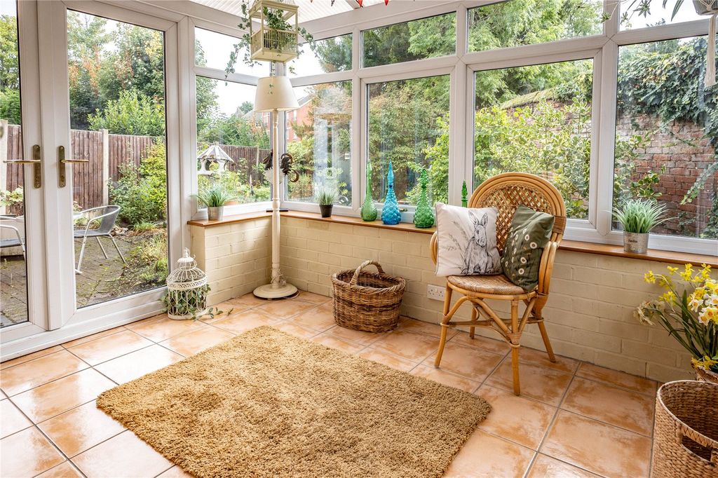 Property photo 3 of 17 Picture No. 06