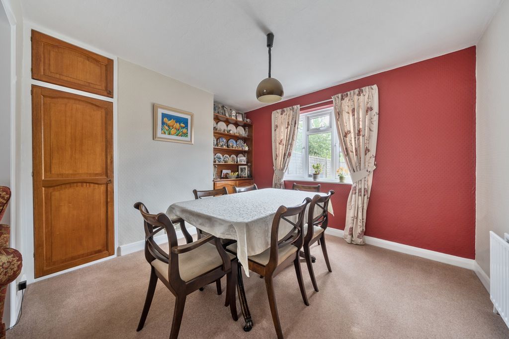 Property photo 3 of 20 Dining Room