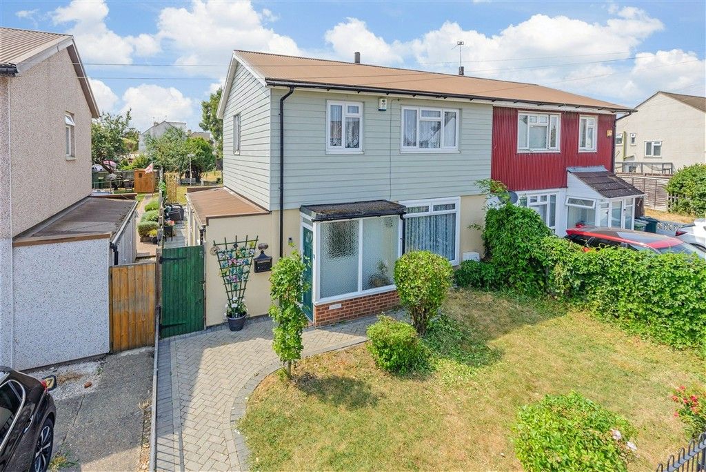 Property photo 1 of 13 External W