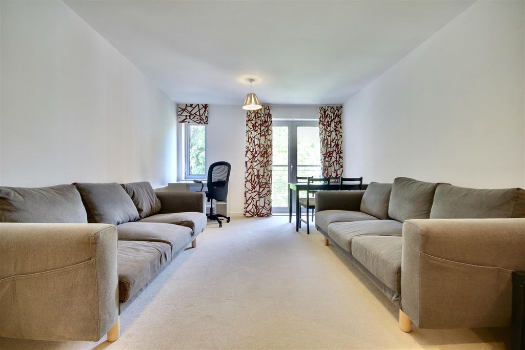 Property photo 3 of 7 d7Nduxxchukti8m8Dtplcg.Jpg