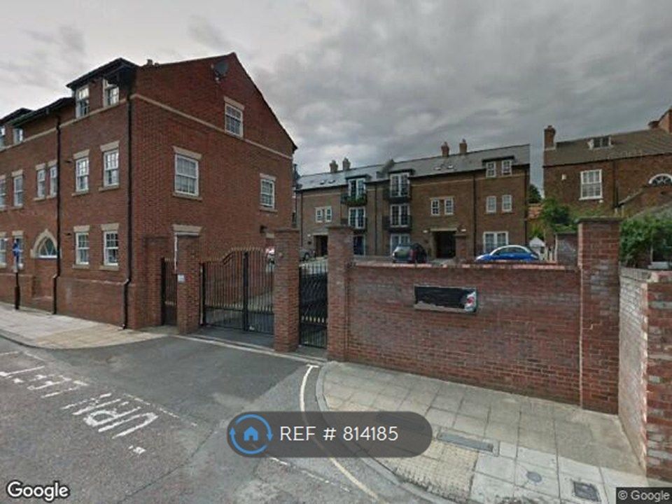 Property photo 1 of 25