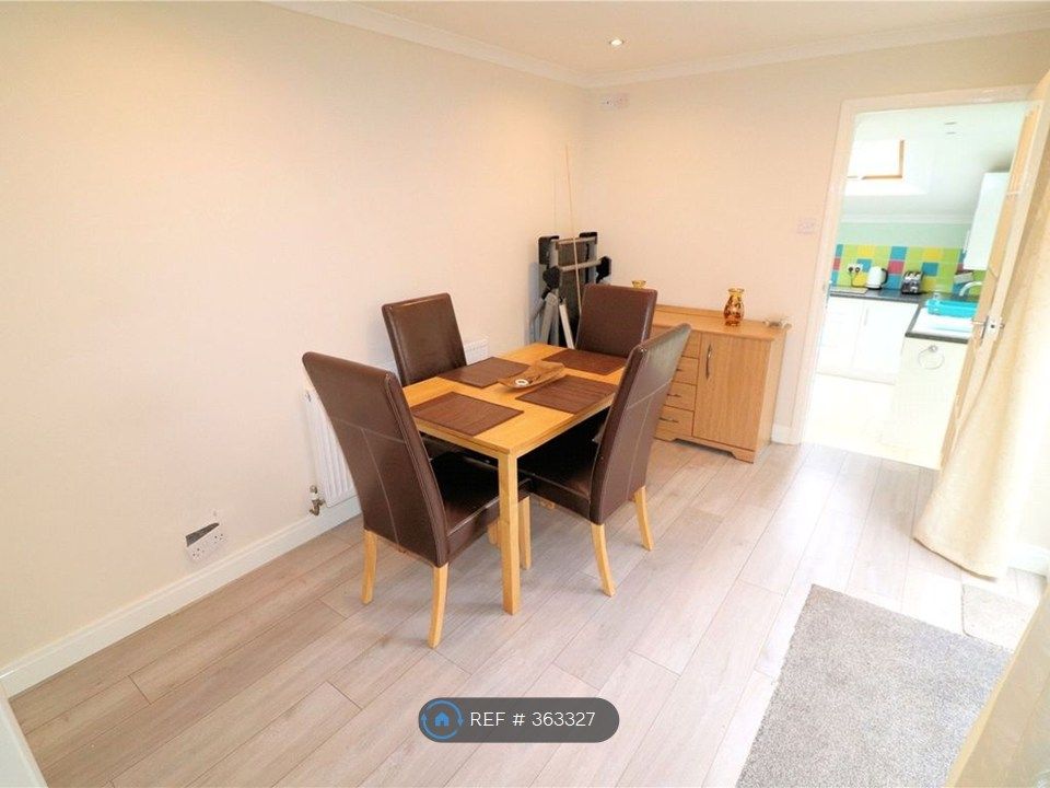 Property photo 2 of 8 Dining Room