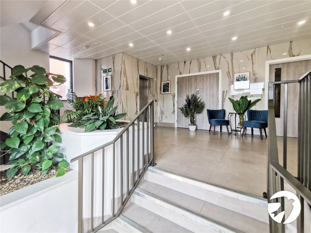 Property photo 3 of 11 Picture No. 02