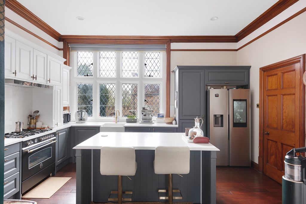 Property photo 3 of 25 4840835