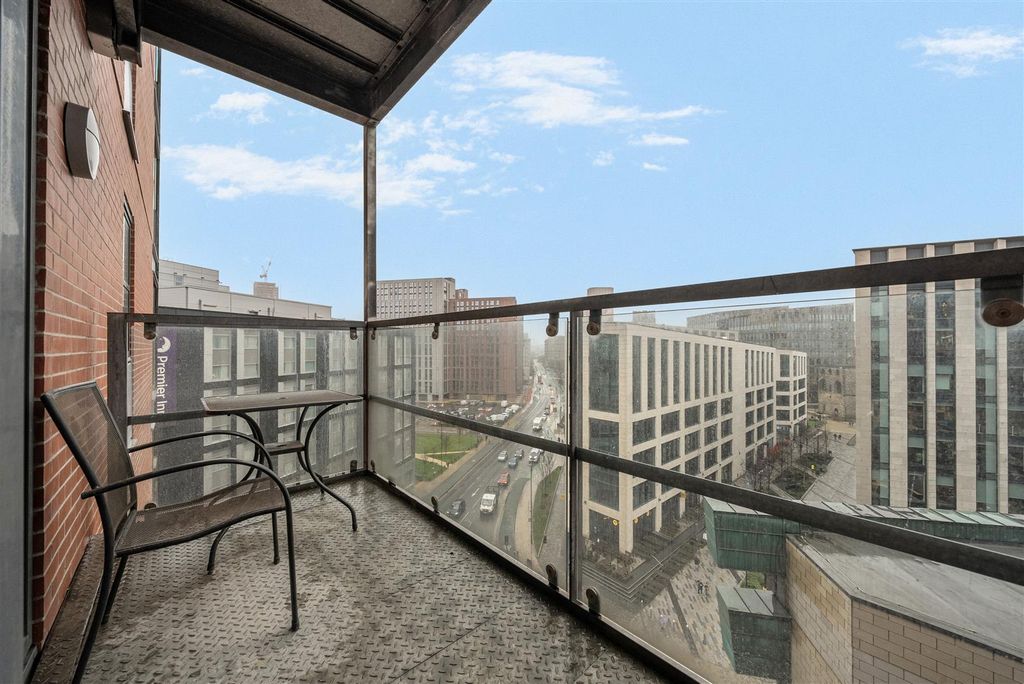 Property photo 2 of 11 1407165-2-697Cb87d8B854.Jpg