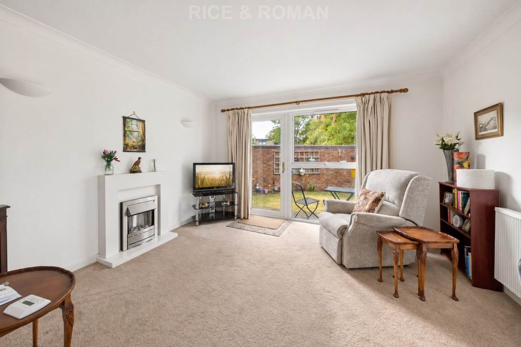 Property photo 3 of 14