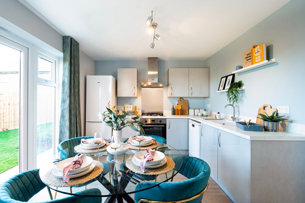 Property photo 2 of 10