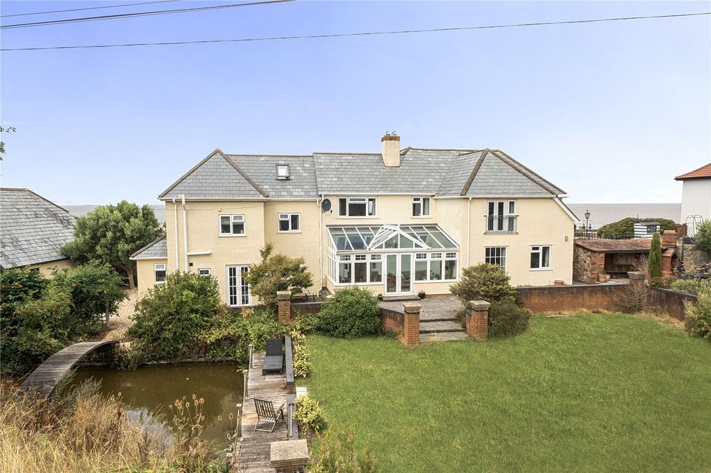 Property photo 3 of 28 Picture No. 02