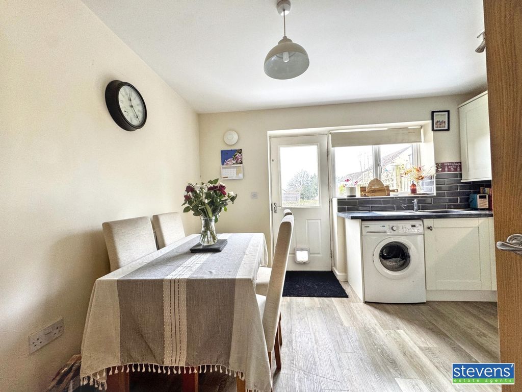 Property photo 3 of 13 Img_7613