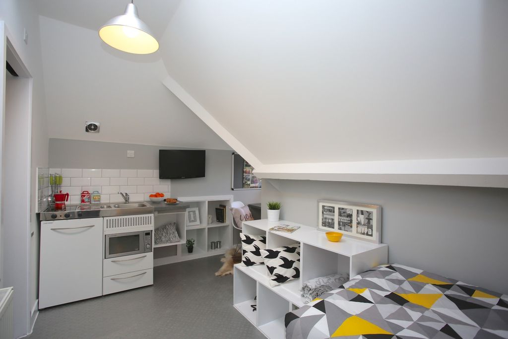 Property photo 1 of 17 3355920