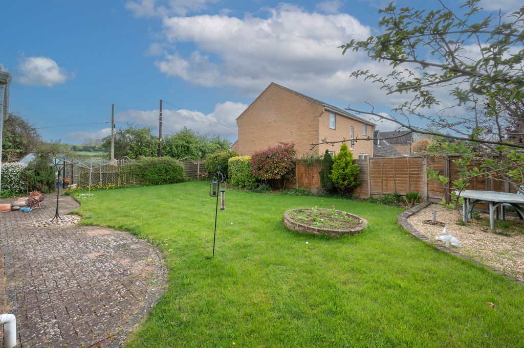 Property photo 3 of 15